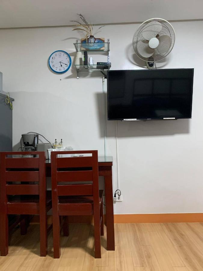 Xny At Smdc Trees Residences Quezon City-Studio 마닐라 외부 사진